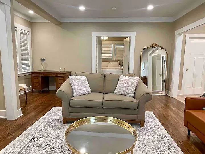 4362 Mason St — Photo 9
