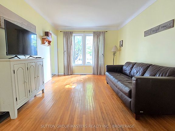 5th image of 7 A Bishop St