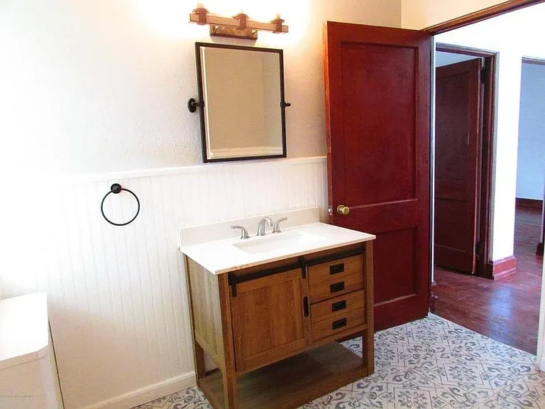 801 Quincy Ave #2 — Photo 19