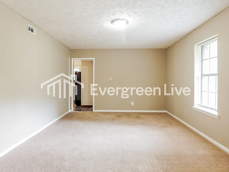 104 Shawnee Dr — Photo 8