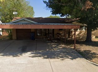 1617 Gill St, Blue Mound, TX 76131