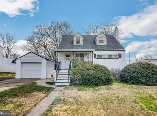 3516 Rockview Dr, Bristol, PA