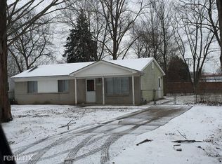 20760 Delaware St, Southfield, MI 48033