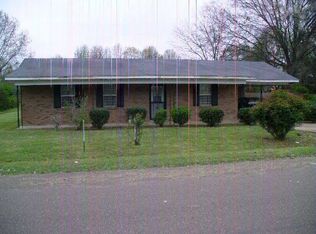 103 Goodhaven Rd, Batesville, MS 38606