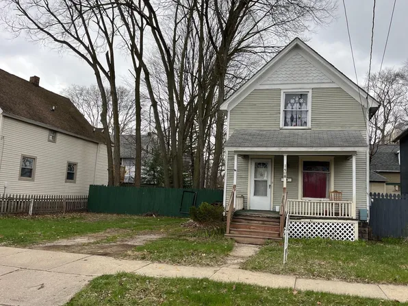 1408 Reo Ave, Lansing, MI 48910