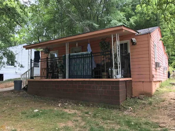 541 Shaw Dr, Gainesville, GA 30501
