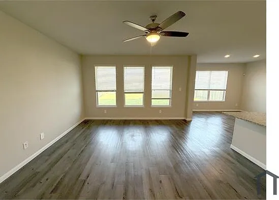 5426 James Michael Dr — Photo 6