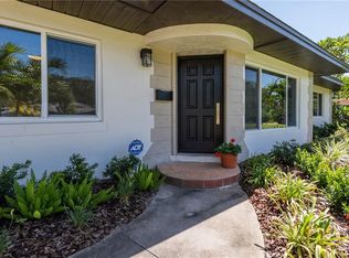 2310 Beach Dr SE, Saint Petersburg, FL 33705