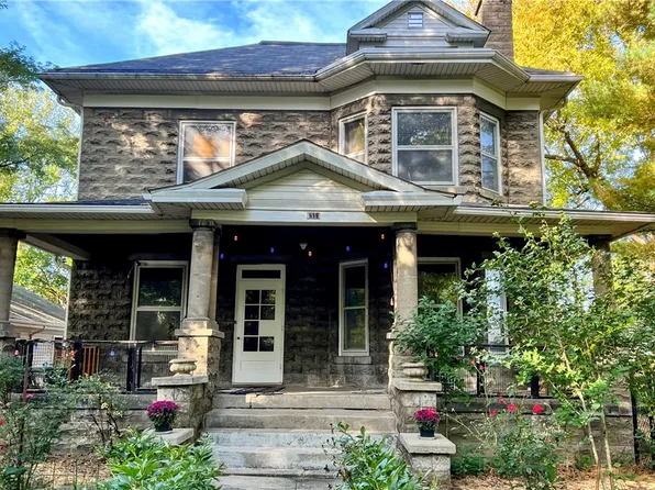 227 1st St, Illiopolis, IL 62539