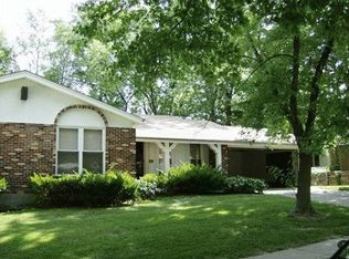 15168 Appalachian Trl, Chesterfield, MO 63017