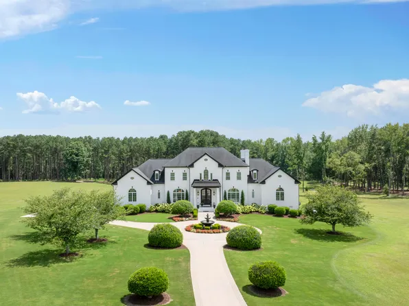 9820 Debnam Rd, Zebulon, NC 27597