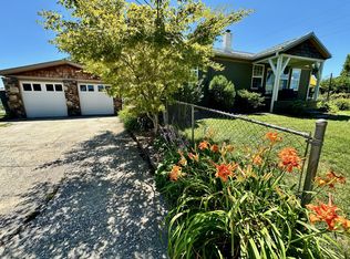 125 Summit Ave, Brevard, NC 28712