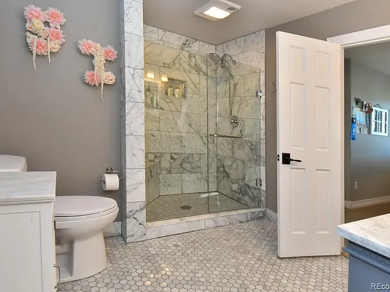 68 Glenmoor Dr — Photo 18