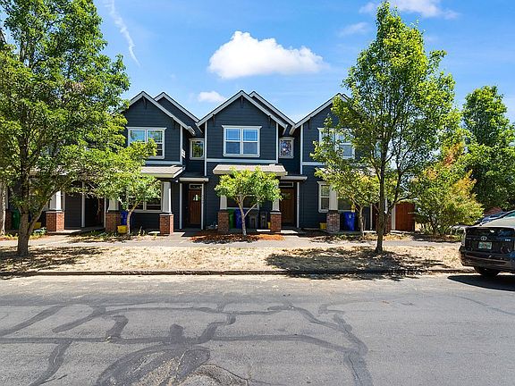 Exterior | 2nd from right