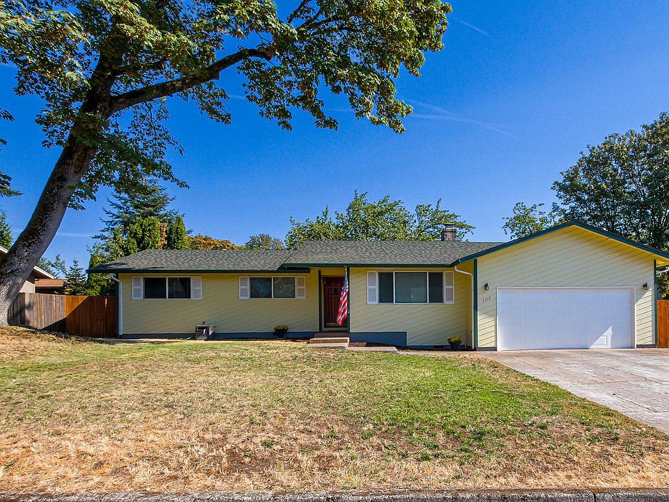 1st image of 2105 SE Blairmont Dr