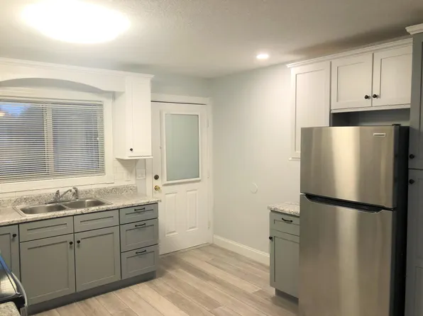 100 N Cooper St Unit 1, New Smyrna Beach, FL 32169