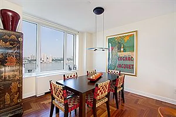 Sold by Douglas Elliman | media 29