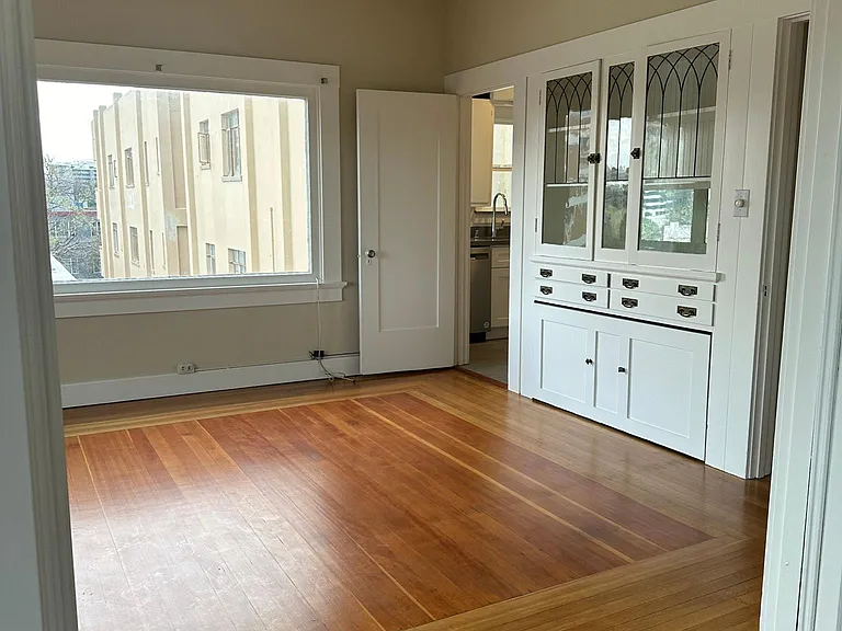 275 Park View Ter #7 — Photo 8