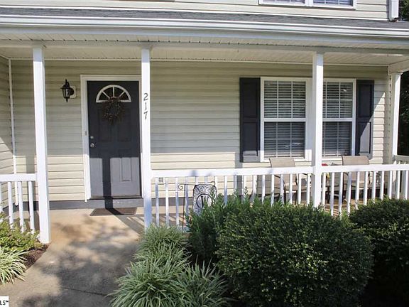 2nd image of 217 Basswood Dr