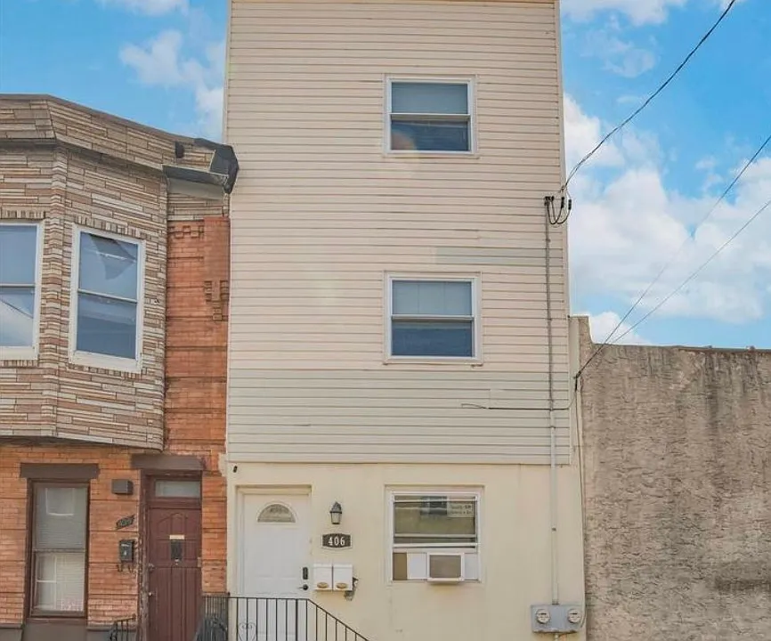 406 Pierce St #1