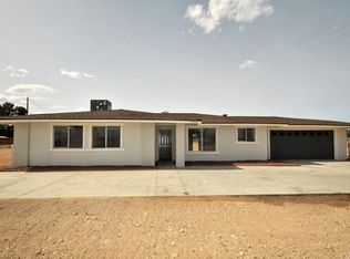 15350 Erie Rd, Apple Valley, CA 92307