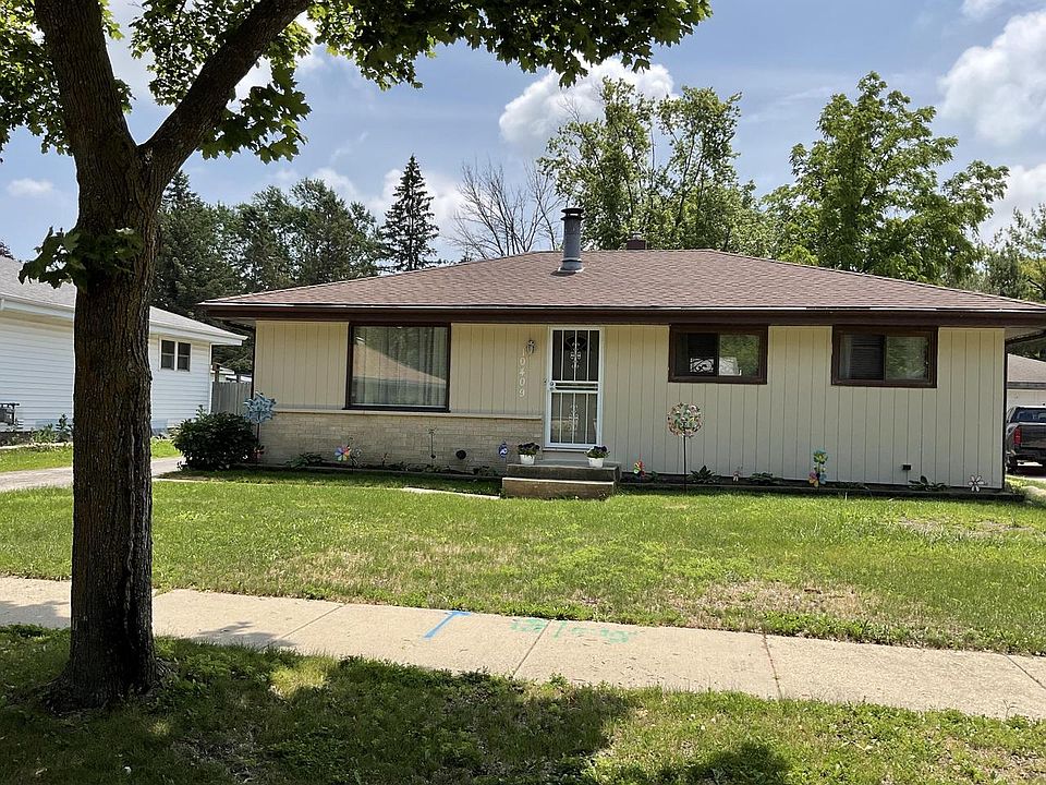 1st image of 10409 W Villa AVENUE