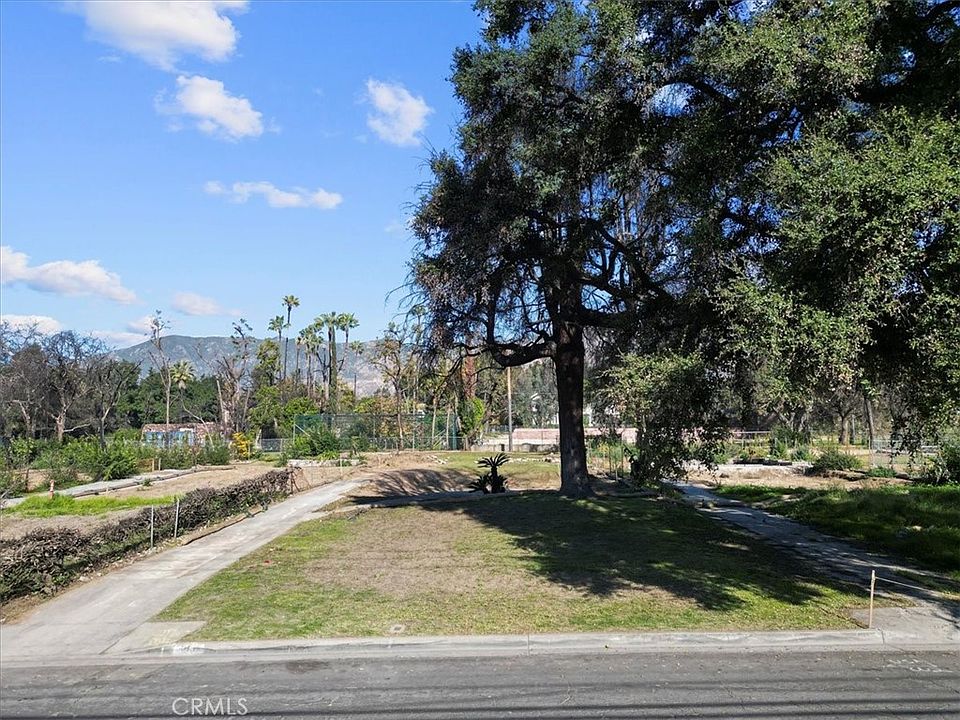 1st image of 215 E Calaveras St Lot 13