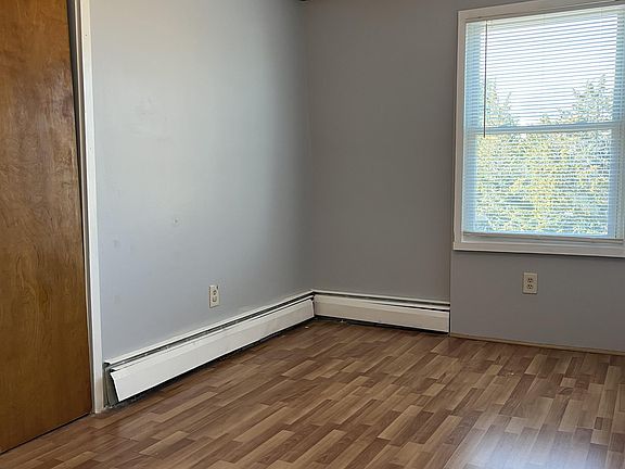 3rd image of 34 E Main St Unit 7
