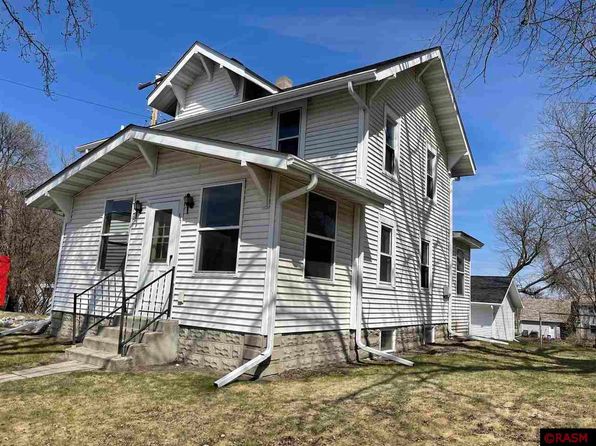 857 Bradley Ave, Gibbon, MN 55335
