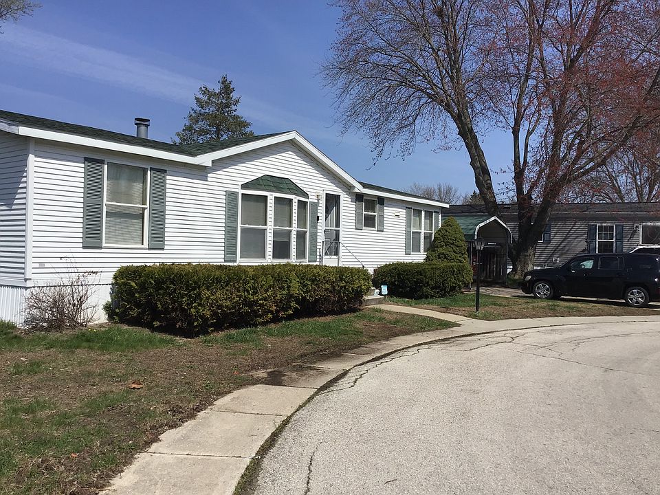 1st image of 297 W Hillsdale Ln #297