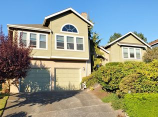 860 Goat Trail Loop Rd, Mukilteo, WA 98275