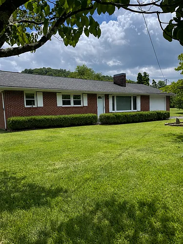114 Briggs St Photo 1
