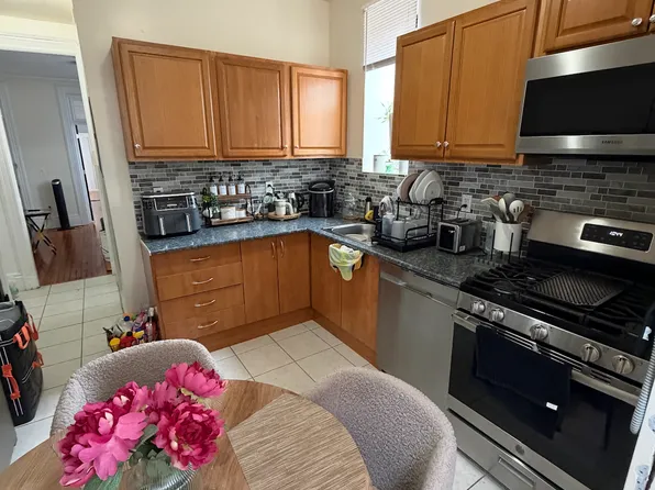 935 Willow Ave APT 3N, Hoboken, NJ 07030