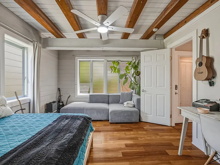 223 Mookua St — Photo 12