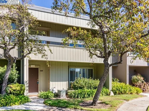3448 Capella Ln, Alameda, CA 94502