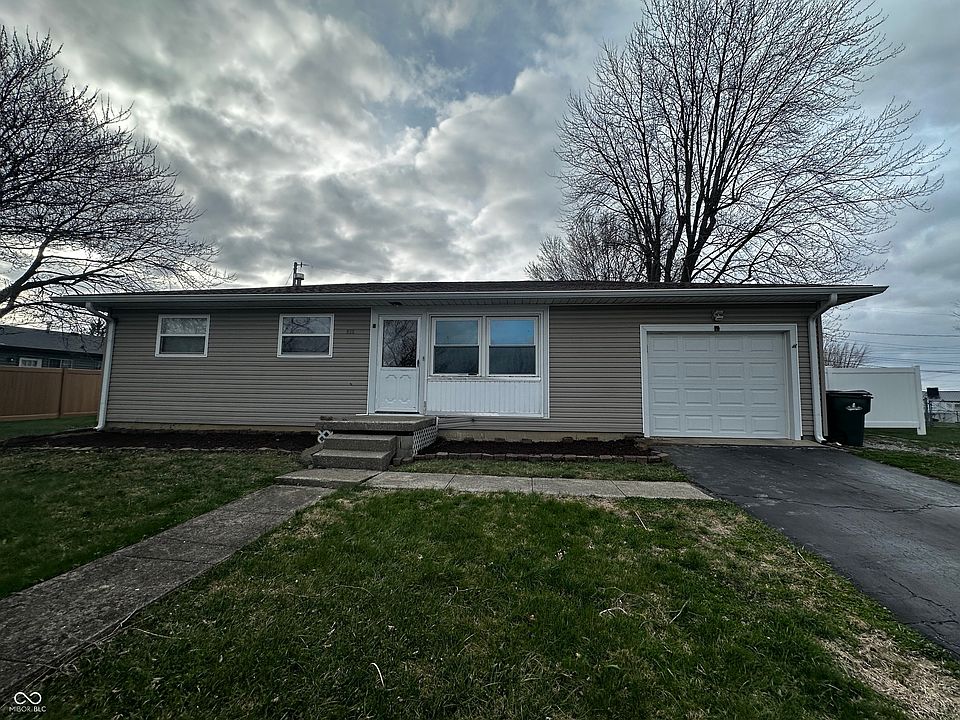 1st image of 608 E Greenview Dr