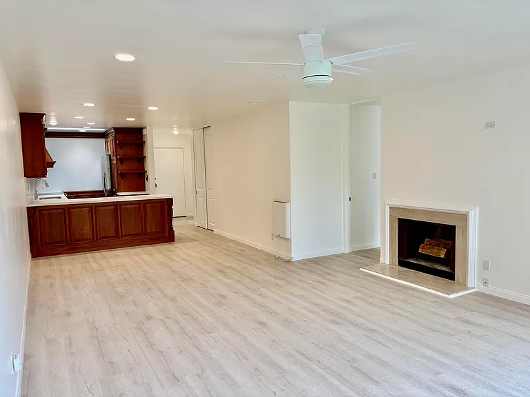 1220 Coast Village Rd #304 — Photo 4
