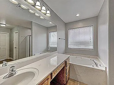 3918 Keighley Xing — Photo 17