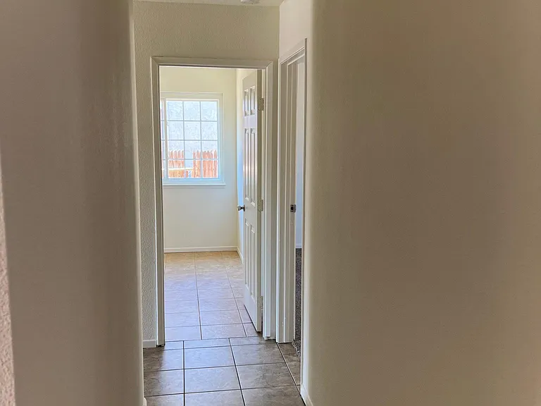 44209 Foxton Ave — Photo 14
