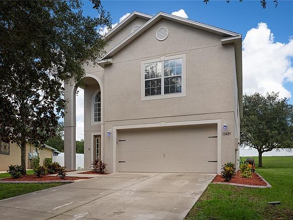 3rd image of 13425 Waterford Castle Dr