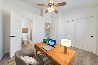 Country Lane Townhomes — Photo 33