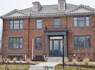 94 E 3rd Ave, Columbus, OH 43201