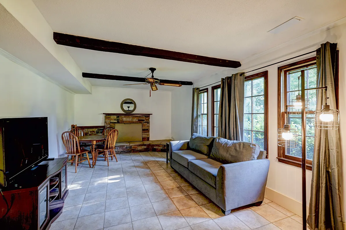 1 bed, 650 sqft, $1,495 — Photo 4