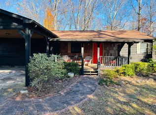 9630 Manor Ln, Gainesville, GA 30506