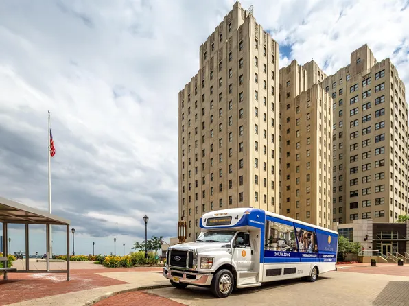 20 Beacon Way image 1 of 5