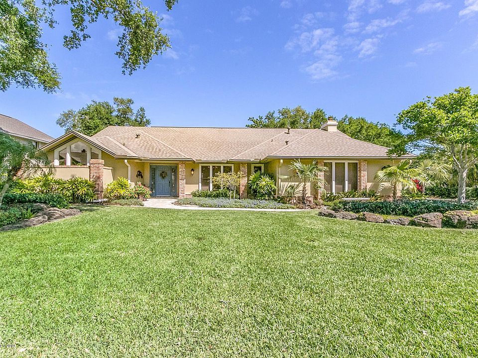 1st image of 610 Rossmoor Cir