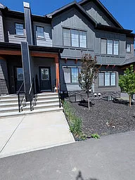 57 Silverton Glen Gate SW #57 — Photo 1