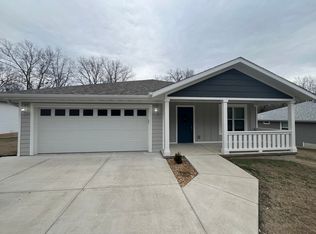 626 S Laurel Ave, Springfield, MO 65802