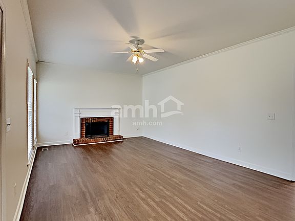 3rd image of 2658 Hansford Dr