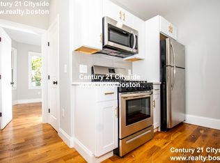 142 Chelsea St #2A, Boston, MA 02128